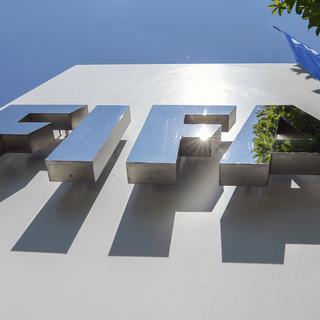 Qui succédera à Sepp Blatter à la tête de la FIFA en 2016? [Keystone - Walter Bieri]