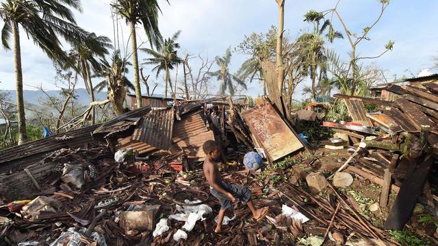 Le Vanuatu a été balayé par des vents soufflant à plus de 320 km-h.