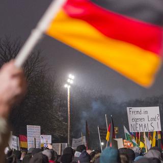 Manifestation de Pegida à Dresde, lundi 5 janvier. [AP/Keystone - Jens Meyer]