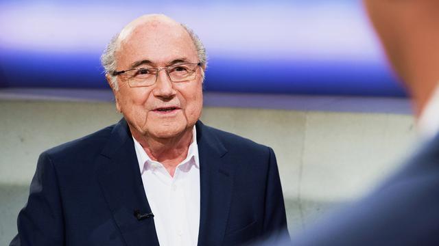 Blatter est plus que jamais dans l'oeil du cyclone. [SRF/Keystone - Oscar Alessio]