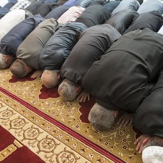 Mosquée, prière musulmane. [Keystone - Peter Klaunzer]