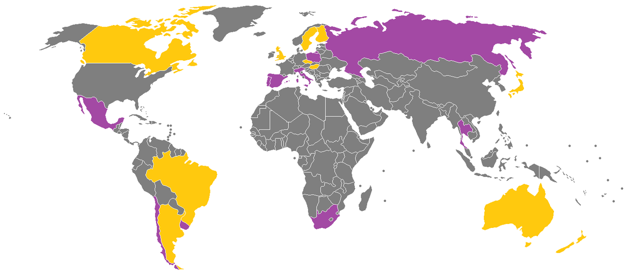 Le don du sang homosexuel est: en jaune, autorisé mais avec délai d'attente, et en violet, autorisé sans restriction particulière. [Wikimedia Commons/Titanicophile]