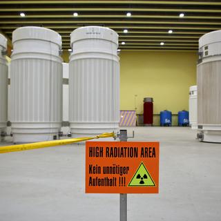 Le Conseil fédéral ne pourra sans doute décider qu'en 2018, où seront stockés les déchets radioactifs. [Keystone - Gaetan Bally]
