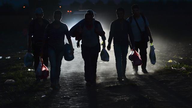 Les Hongrois se retrouvent divisés face à la crise des migrants. [NurPhoto/AFP - Artur Widak]