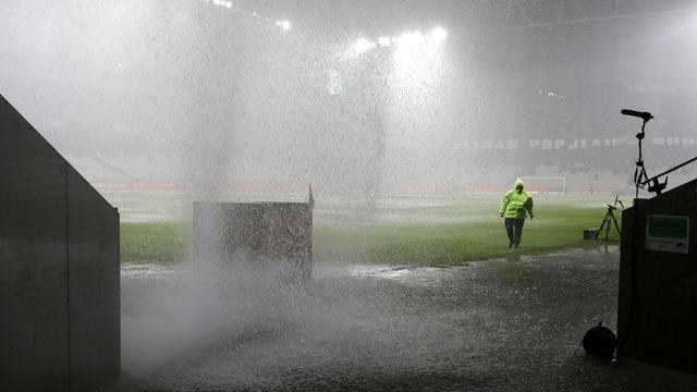 Le stade de Nice n'a pas été épargné par les pluies diluviennes tombées sur la Côte d'Azur. [Lionel Cironneau]