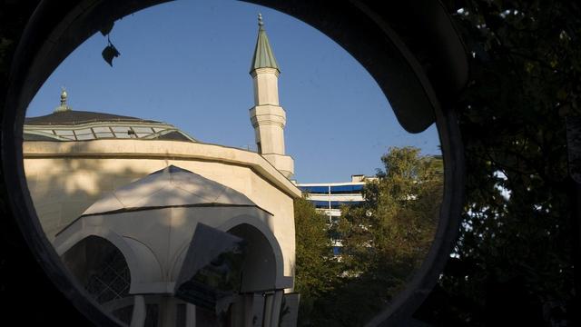Des jeunes radicalisés fréquenteraient régulièrement la Grande Mosquée de Genève au Petit-Saconnex. [Laurent Gillieron]