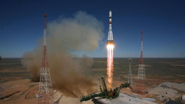 La fusée Soyouz transportant le vaisseau Progress avait décollé mardi de Baïkonour, au Kazakhstan. [Keystone - EPA/Roscosmos]