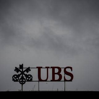 UBS entrevoit une série de menaces dues aux taux négatifs. [Keystone - Ennio Leanza]