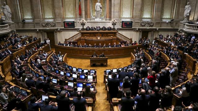Le Portugal va-t-il se retrouver dans la même situation que la Grèce? [EPA/Keystone - Miguel A. Lopes]