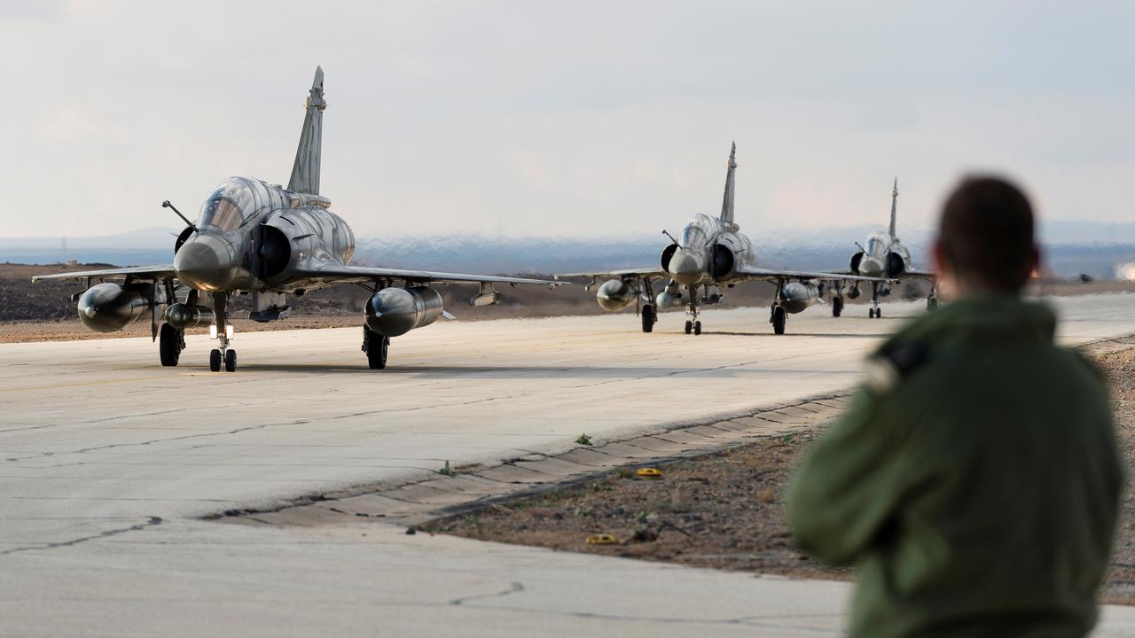 Trois Mirage français à l'atterrissage en Jordanie en novembre 2014. [ECPAD/EMA/Armée de l'air]