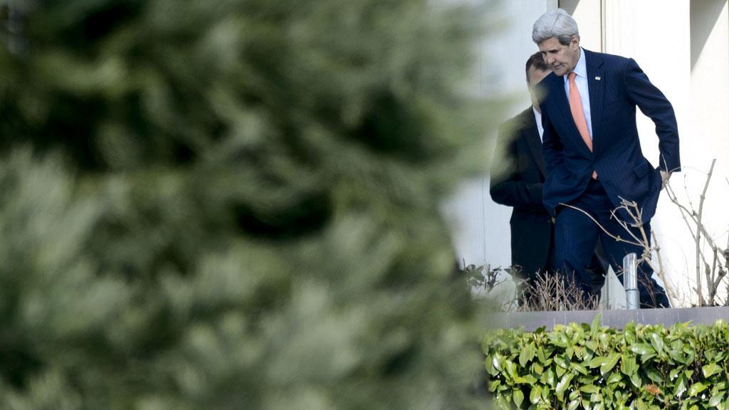 John Kerry dans les jardins du palace lausannois, le 19.03.2015. [Keystone - Laurent Gilliéron]