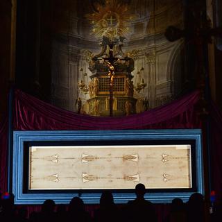 Le Saint-Suaire exposé à Turin en avril 2015. [EPA/Keystone - Alessandro di Marco]