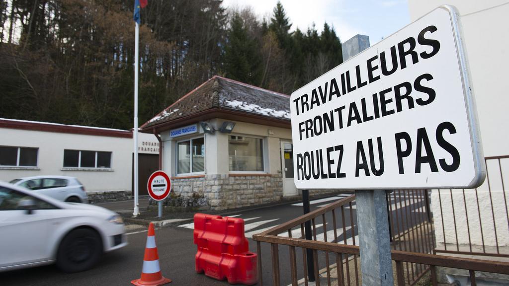 A la frontière franco-suisse de Vallorbe-Jougne, en 2013. [Keystone - Jean-Christophe Bott]