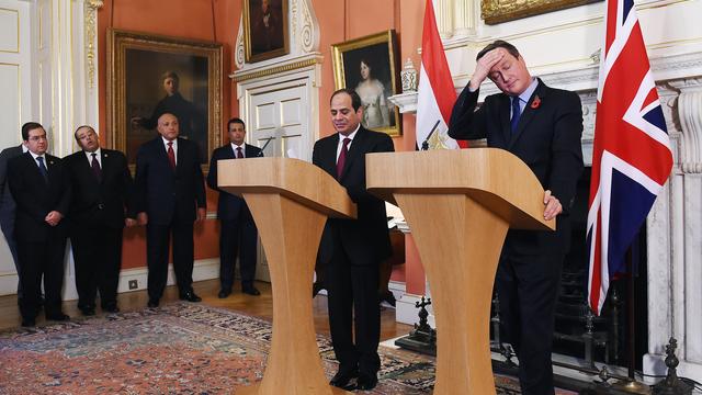 Le président égyptien Abdel Fattah al-Sissi avec le Premier ministre David Cameron à Londres, le 5 novembre 2015. [ANDY RAIN]