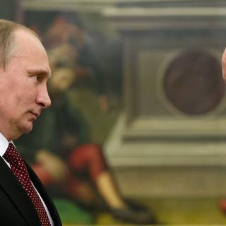 Le pape François rencontre Vladimir Poutine. [Reuters - Claudio Peri]