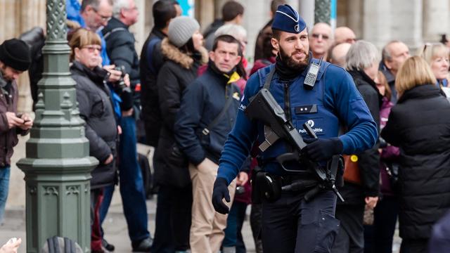 Bruxelles est placée depuis fin novembre au "niveau 3 d'alerte terroriste", ce qui correspond à une "menace possible et vraisemblable". [AP Photo - Geert Vanden Wijngaert]