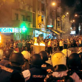 La manifestation a dégénéré à Skopje. [AP/Keystone - Vangel Tanurovski]