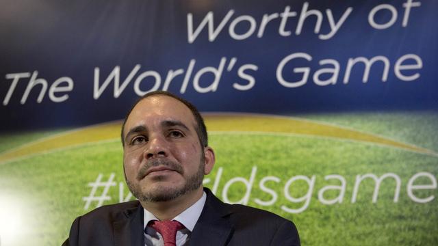 Battu par Blatter lors des dernières élections, le Prince Ali bin Al Hussein espère toujours accéder à la tête du football international. [Matt Dunham]