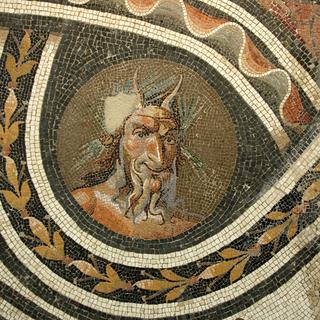 Mosaïque romaine représentant le dieu Pan. [The Art Archive / Museo Nazionale Romano Rome / AFP - Nicholas J. Saunders]