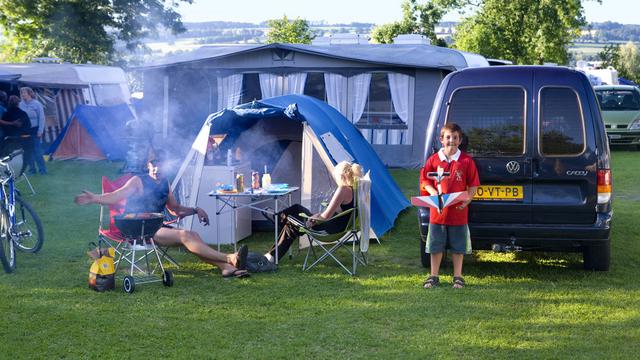 Le camping "Seeland" de Sempach, dans le canton de Lucerne. [Keystone - Martin Ruetschi]