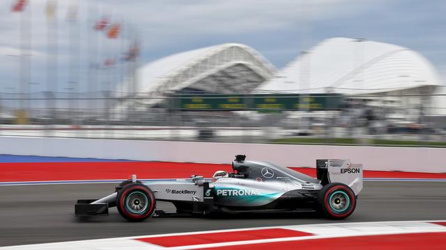 Lewis Hamilton véritablement seul au monde à Sotchi. [Maxim Shemetov]