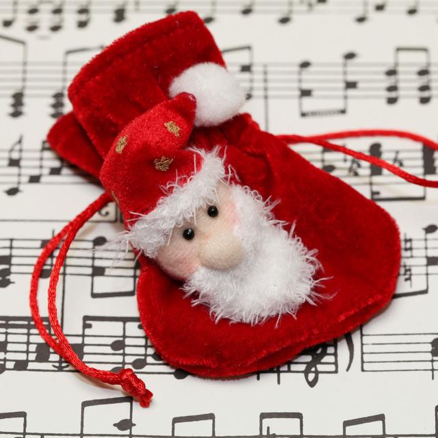 La Saint-Nicolas se fête en musique. [Fotolia - Jeanette Dietl]