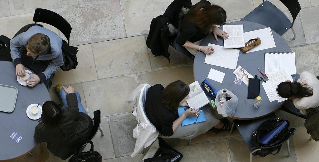 Le système des aides à la formation ne sera finalement pas harmonisé à l'échelle fédérale