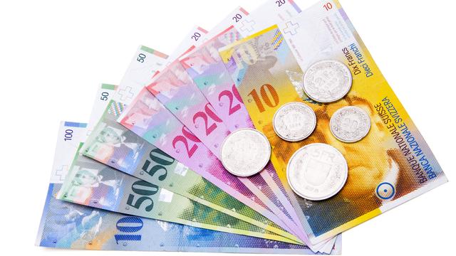 Des francs suisses. [Fotolia - by-studio]