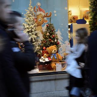 Les Suisses dépenseront en moyenne 275 francs pour leurs cadeaux de Noël.