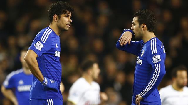 Diego Costa, Cesc Fabregas et les Blues ont très mal démarré l'année 2015. [Reuters - Eddie Keogh]