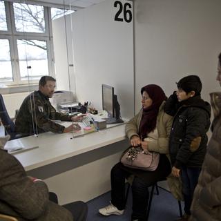 Le débat reste vif en Allemagne sur la manière d'intégrer les demandeurs d'asile. [key - AP Photo/Muhammed Muheisen]