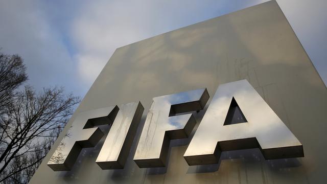 De nombreux membres de la FIFA ont, ou ont eu, des comptes bancaires en Suisse. [Ruben Sprich]