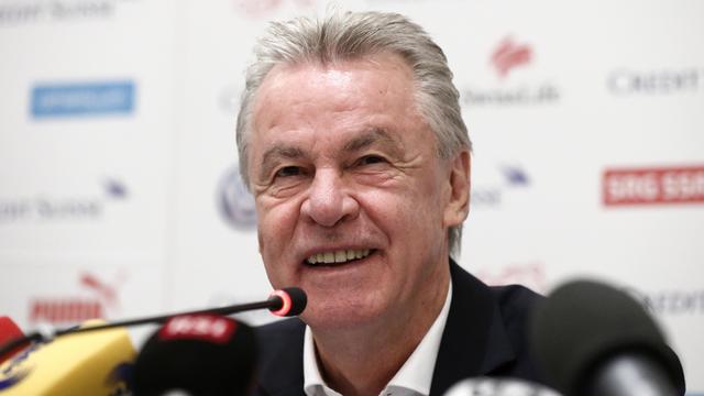 A la retraite depuis l'été 2014, Ottmar Hitzfeld ne reprendra pas du service. [Keystone - Peter Klaunzer]