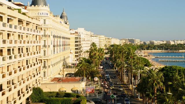 Le boulevard de la croisette et le palace Carlton. [Only France/AFP - Rollinger Ana]