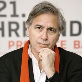 Portrait de l'architecte Bernard Tschumi. [Bernard Tschumi Architects]