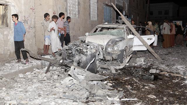 La carcasse de la voiture après l'explosion. [Mohammed Huwais]