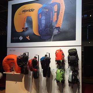 L'entreprise Alpride produit des airbags pour le ski de haute montagne. [Alpride]