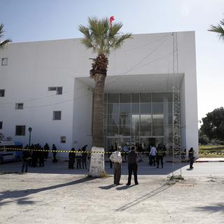 Le musée du Bardo à Tunis au lendemain de l'attaque, le 19.03.2015. [AP/Keystone - Christophe Ena]