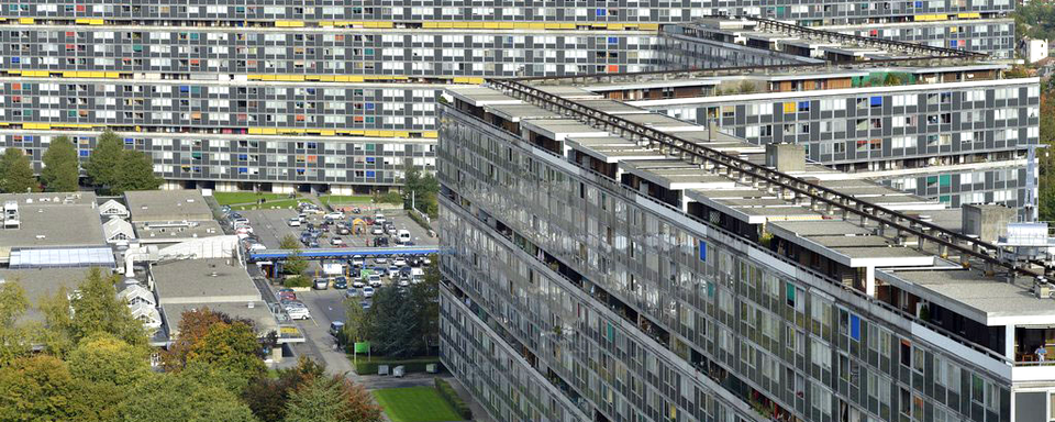 Vernier fait partie des communes directement affectées par les nuisances de l'aéroport. [Martial Trezzini]