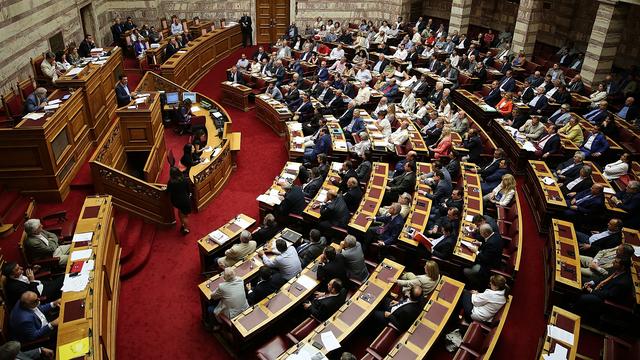 Les réformes ont été adoptées par 230 voix sur 300 députés. [Ayhan Mehmet]