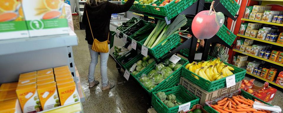 Il n'est pas question d'exclure les denrées alimentaires du principe du "Cassis de Dijon". [Keystone - Lukas Lehmann]