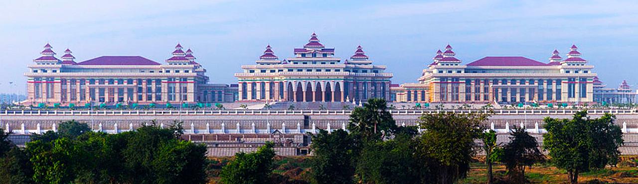 Le monumental Parlement birman dans la capitale Naypyidaw.