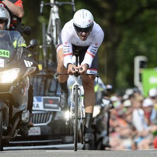 Fabian Cancellara en action durant le prologue du Tour de France 2015. [Belga Photo / AFP - Dirk Waem]