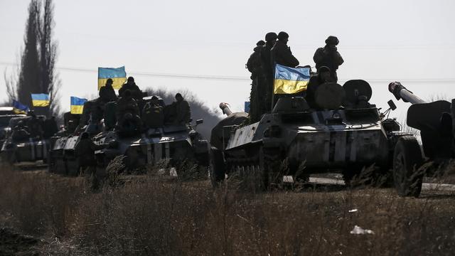 Convoi de l'armée ukrainienne se retirant de la région de Debaltseve. [Gleb Garanich]