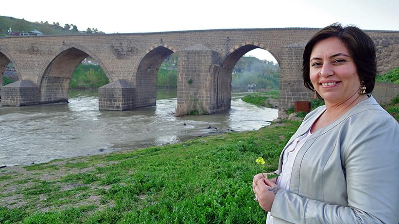 Melike Günal, être kurde et arménienne [Yves Magat]