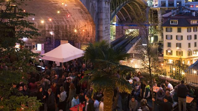 Certains spectacles ont eu lieu sous les arches du pont Bessière (photo de l'édition 2014)