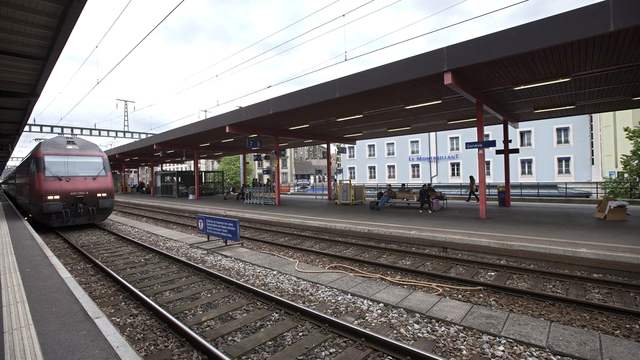 Quais de la gare Cornavin. [Keystone - Salvatore Di Nolfi]