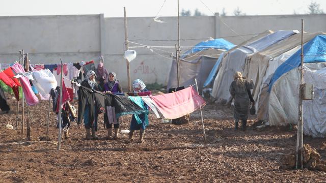 De nombreux Syriens déplacés se trouvent toujours à l'intérieur de leur pays comme ici au camp d'Assalama, à Alep. [AFP - Orhan Cicek / Anadolu Agency]