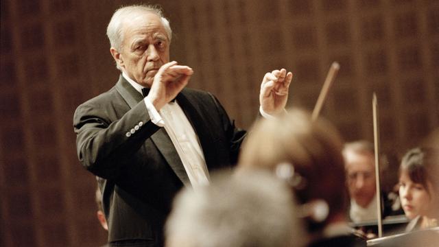 Pierre Boulez le 19 août 2000 à Lucerne. [Keystone - Urs Flueler]