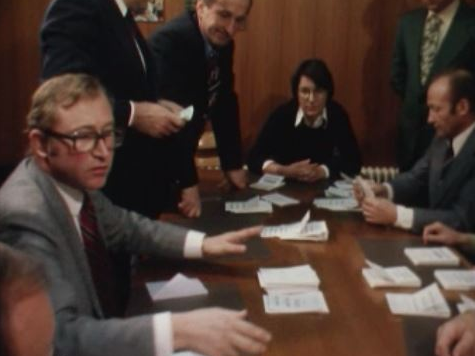 Elections communales sous haute tension dans le village de Chermignon, 1977. [RTS]